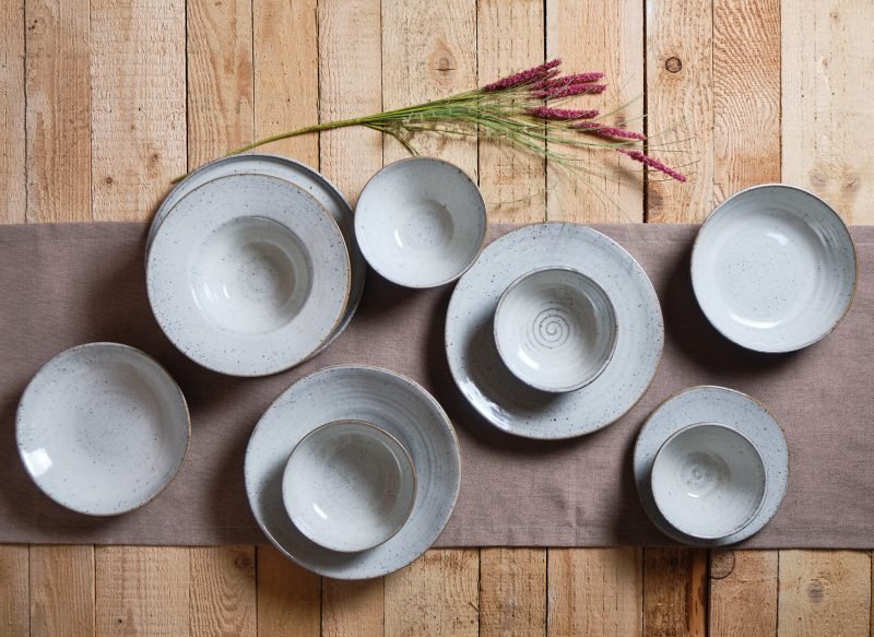 Medium dinner plate 22cm, White Rustic Series - Image 5